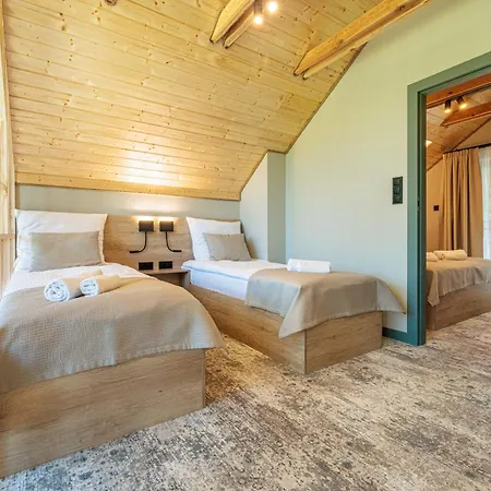 Holiday home Sloneczny Dwor-wakacyjny Dom *